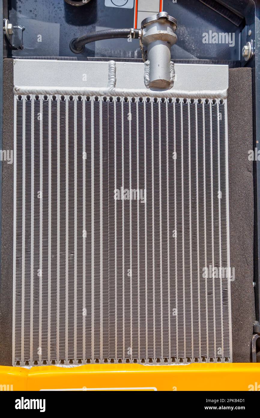 Radiator of construction machinery, aluminum radiator cooling panel