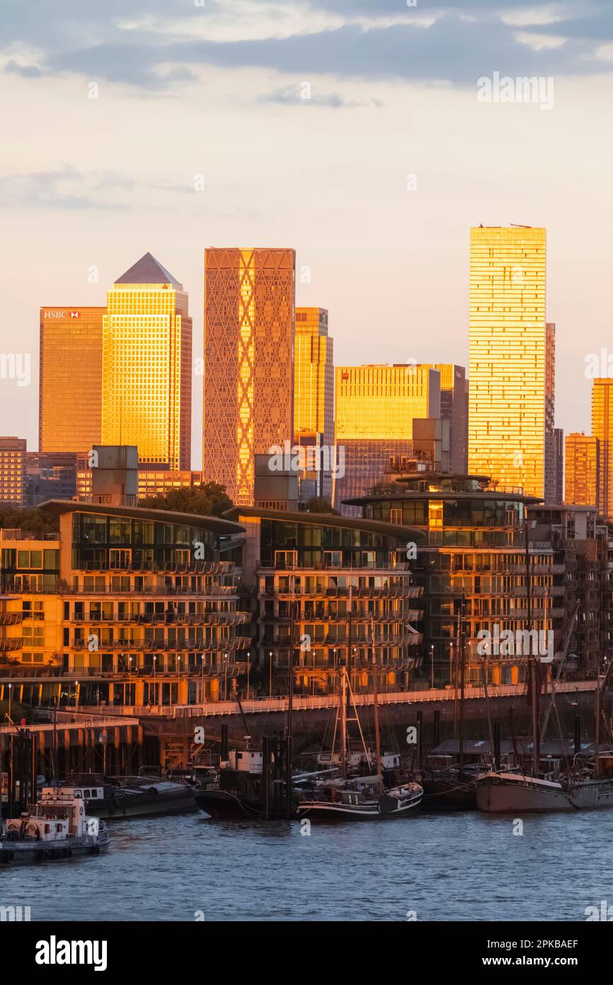 England, London, Late Evening Light on the Canary Wharf Skyline Stock Photo