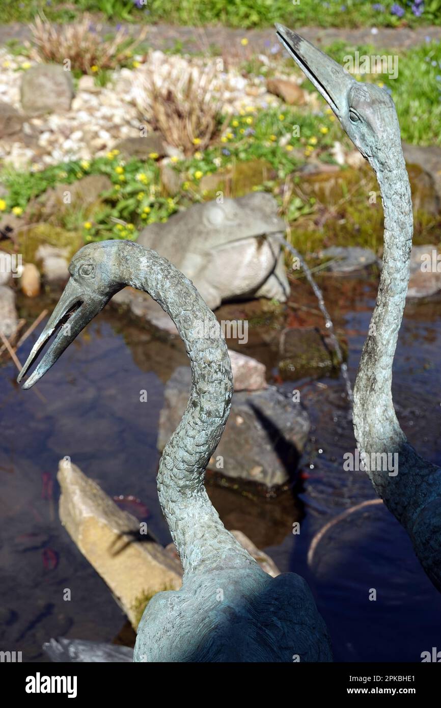 Reiher skulptur hires stock photography and images Alamy