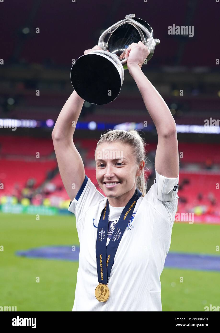 England's Leah Williamson lifts the trophy following the Women's