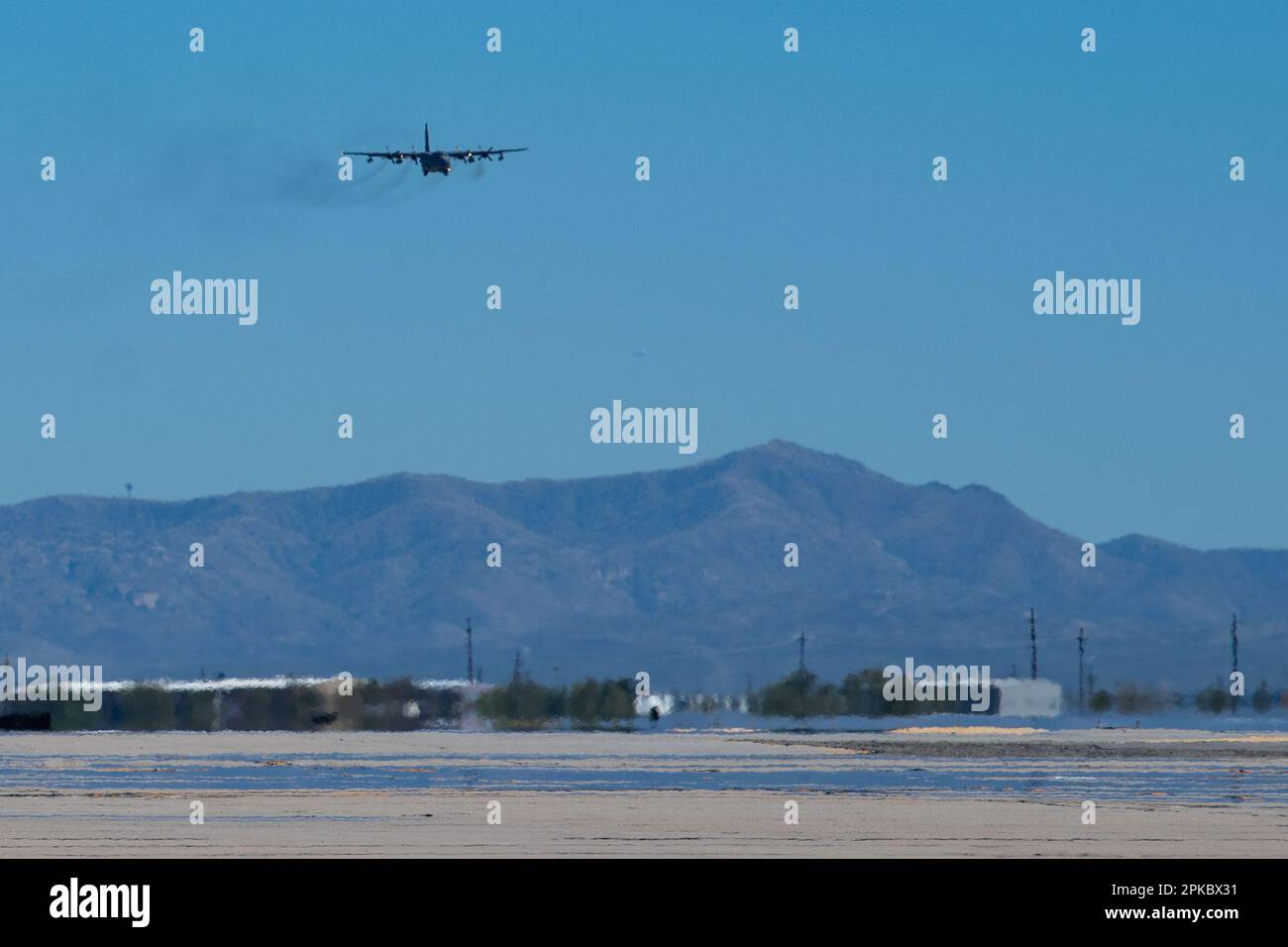The last MC-130H Combat Talon II, Tail Number 89-0280, approaches Davis-Monthan Air Force Base, Ariz., April 2, 2023. The aircraft departed Hurlburt Field for the 309th Aerospace Maintenance and Regeneration Group, also known as the “Boneyard,” at Davis-Monthan Air Force Base. (U.S. Air Force photo by Senior Airman Natalie Fiorilli) Stock Photo