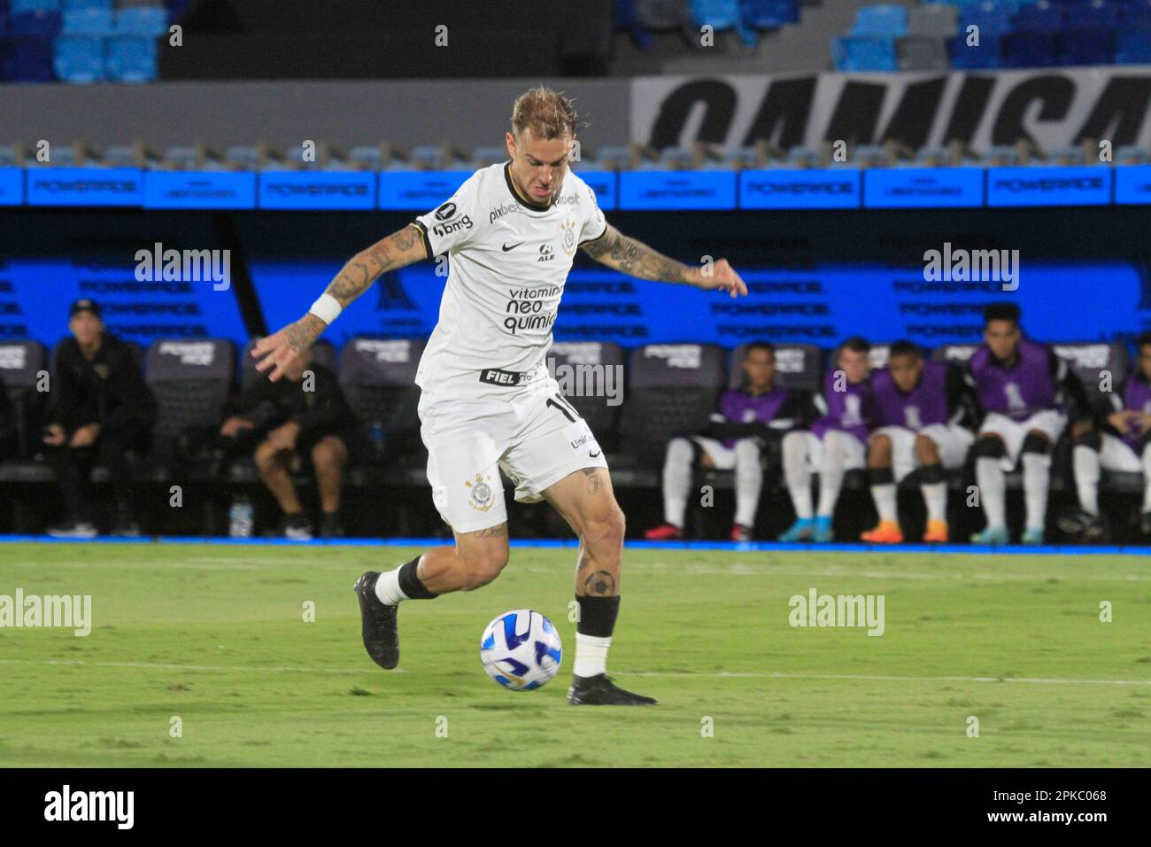 Montevideo, Uruguay, 06th Apr, 2023. Roger Guedes of Corinthians, during the match between Liverpool and Corinthians for the 1st round of Group E of Libertadores 2023, at Centenario Stadium, in Montevideo, Uruguay on April 06. Photo: Pool Pelaez Burga/DiaEsportivo/DiaEsportivo/Alamy Live News Stock Photo