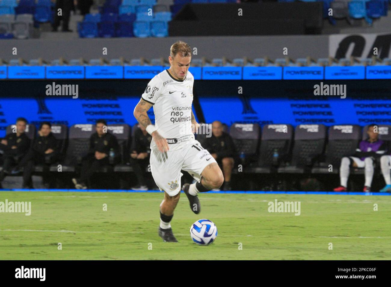 Montevideo, Uruguay, 06th Apr, 2023. Gaston Martirena of Liverpool battles  for possession with Yuri Alberto of Corinthians, during the match between  Liverpool and Corinthians for the 1st round of Group E of