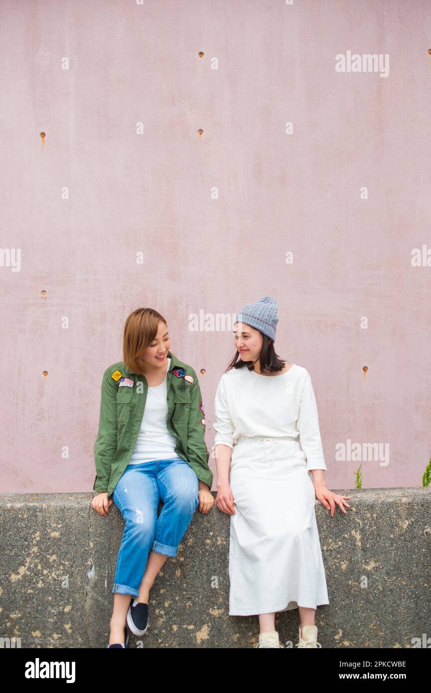 Portrait two asian women hi-res stock photography and images - Alamy