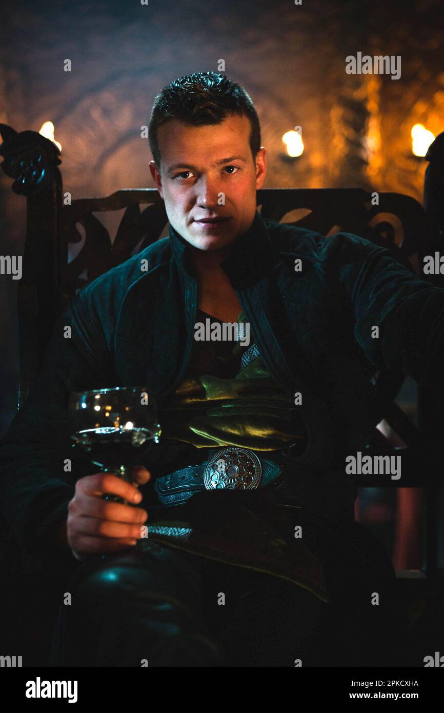 ED SPELEERS in BEOWULF RETURN TO THE SHIELDLANDS (2016), directed by MAREK LOSEY. Credit