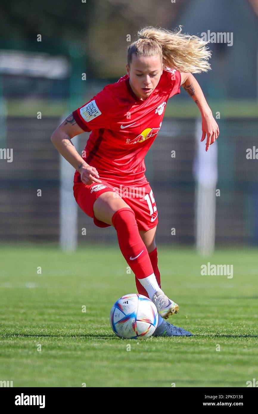 Alyssa Rivera - Assistant Softball Coach at University of Southern Indiana  - Pro Athlete - Puerto Rico National Team #2 - 2x Auburn Alum - Auburn  Softball Alum #21 | LinkedIn, image size:866x1390