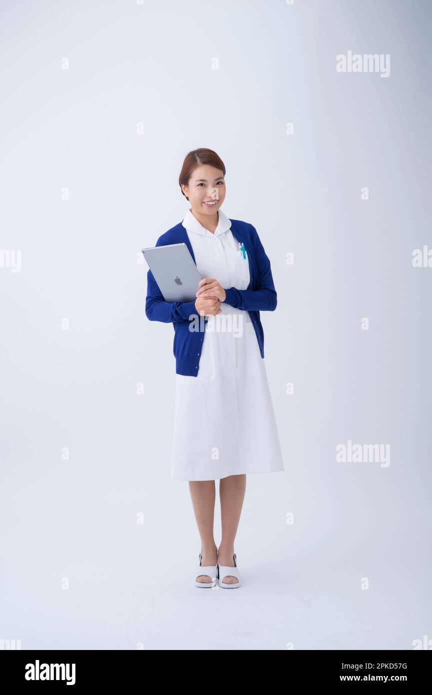 Asian female nurse hi-res stock photography and images - Alamy