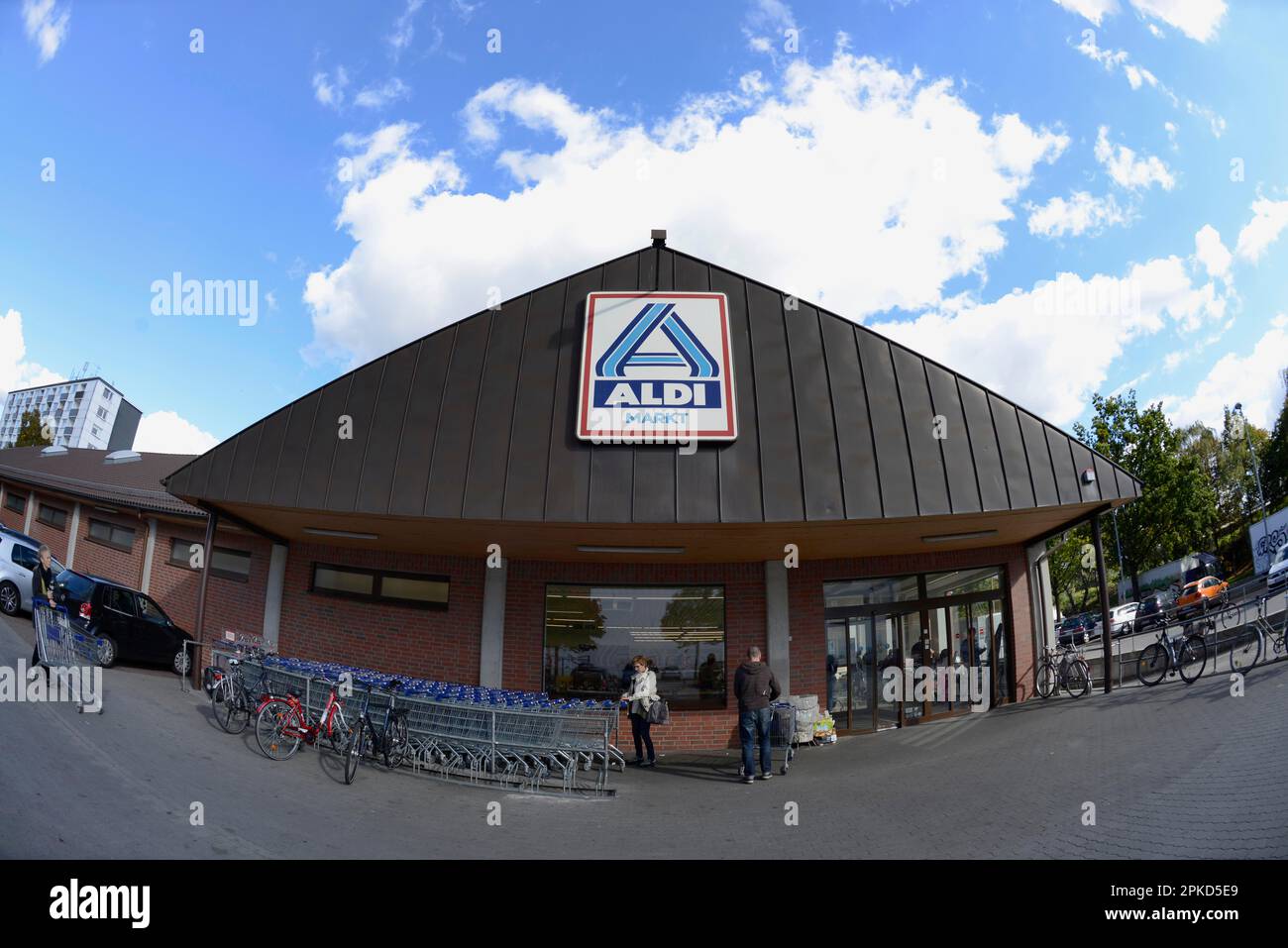 49+ Aldi Berlin Tempelhof, Sehen sie sich für zusätzliche