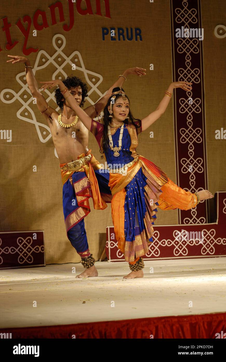 bharatanatyam classical dance of tamil nadu india asia 2PKD7DH