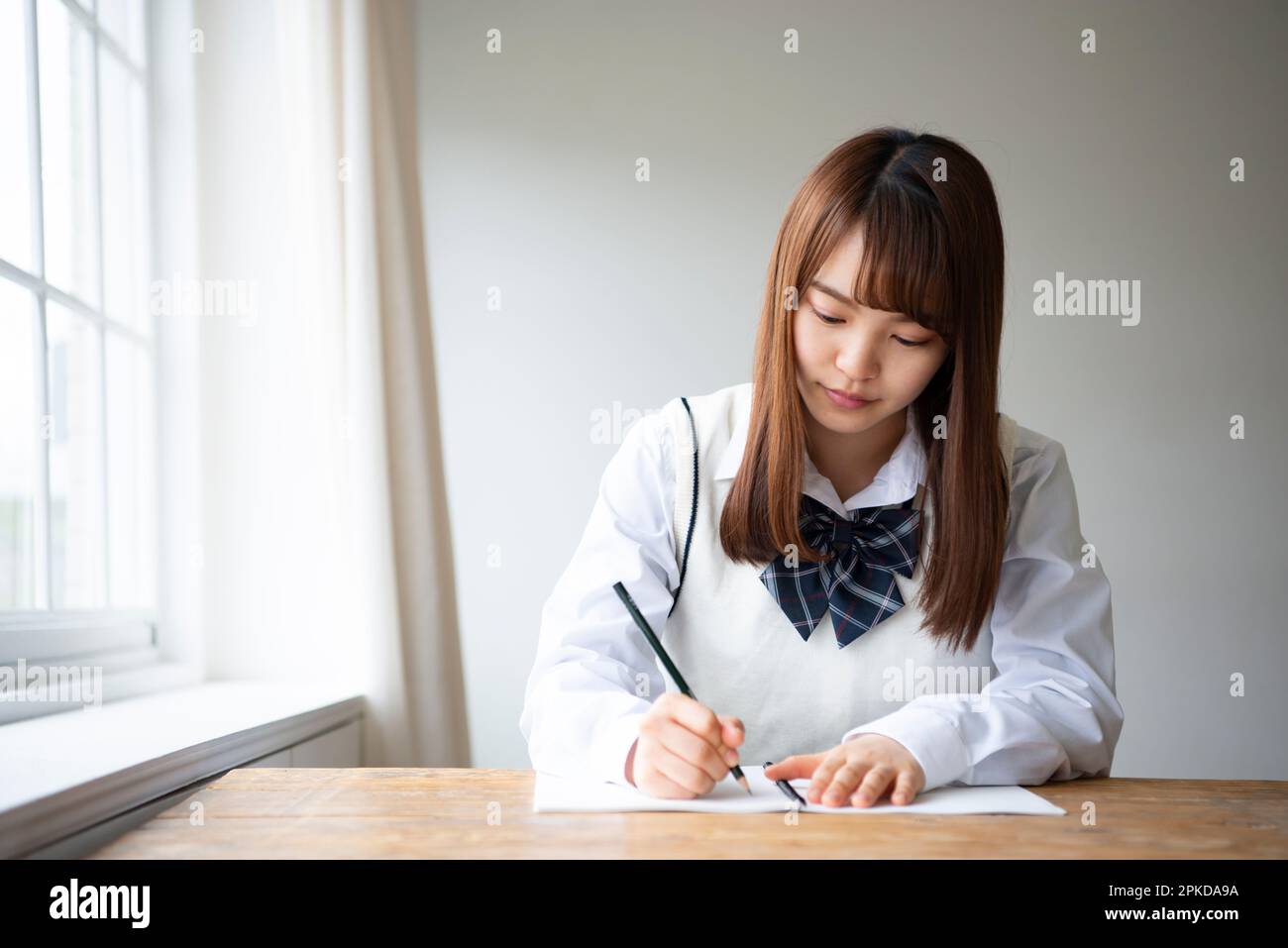 Japanese high school girl hi-res stock photography and images - Alamy