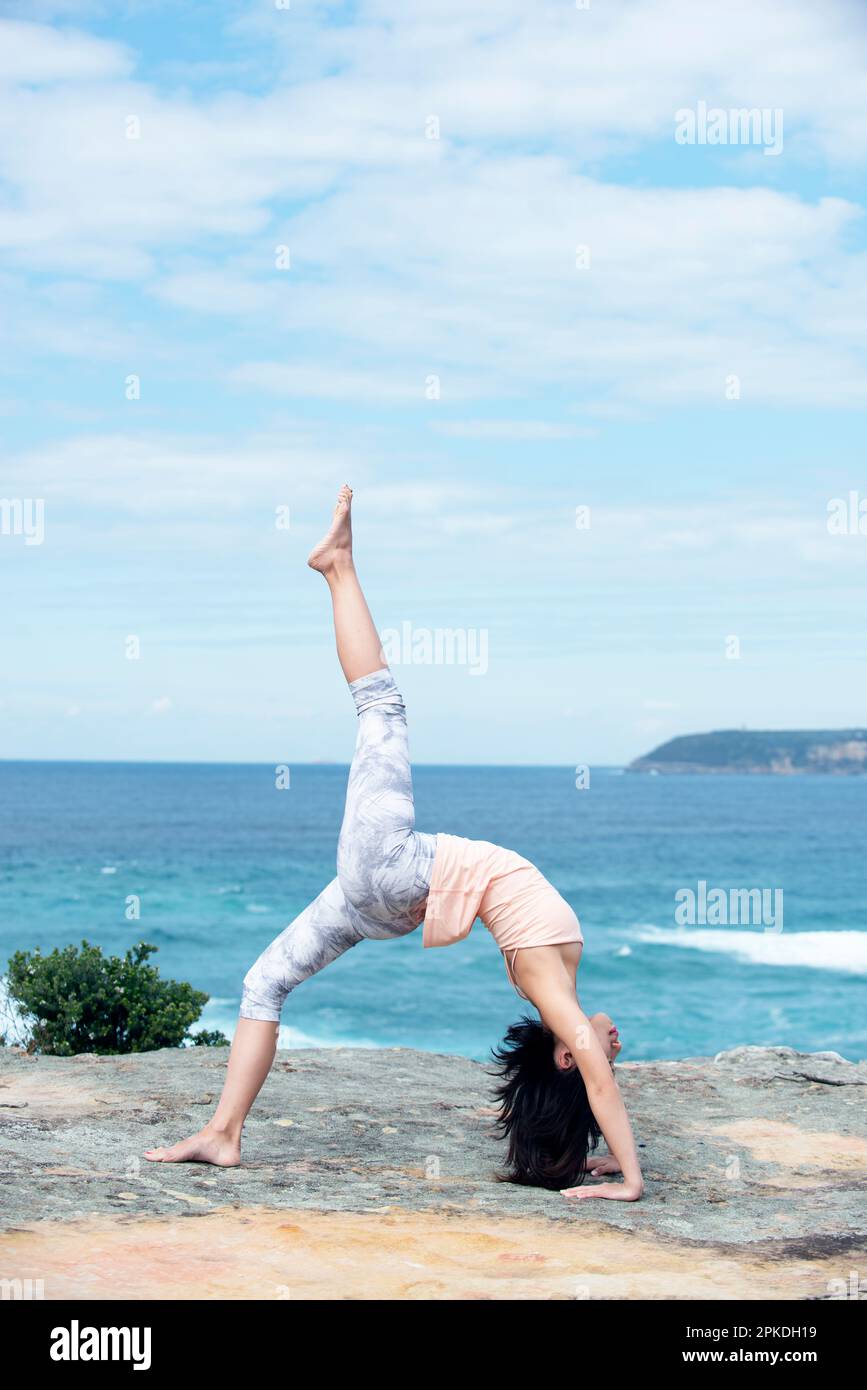 Bridge pose yoga hi-res stock photography and images - Alamy
