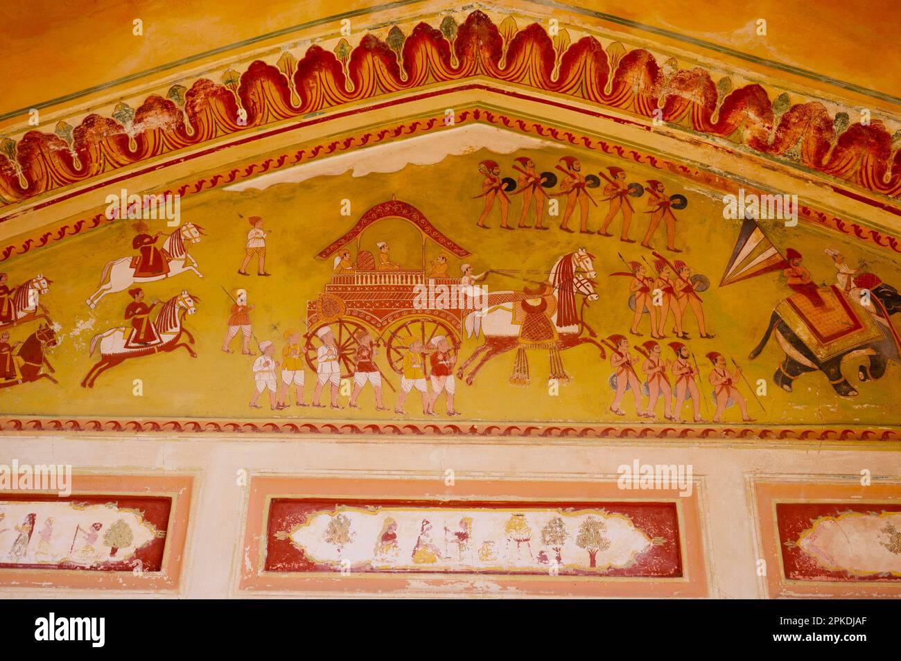Colourful ceiling of small chhatri near Zanana Kund (Ladies Pool), situated in the premises of Galtaji Mandir, Jaipur, Rajasthan, India Stock Photo