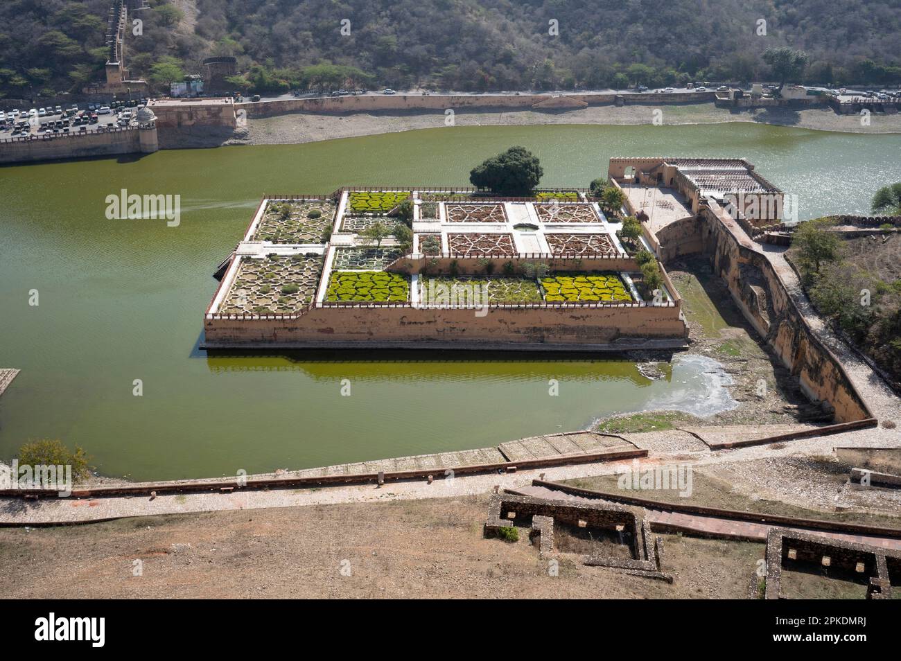 Amber fort and india and boat hi-res stock photography and images - Alamy