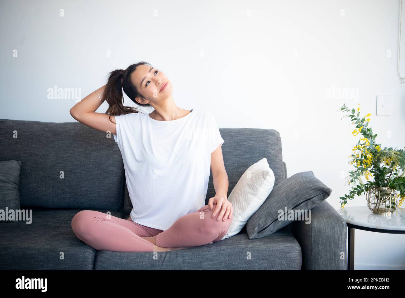 Neck stretch exercise hi-res stock photography and images - Alamy