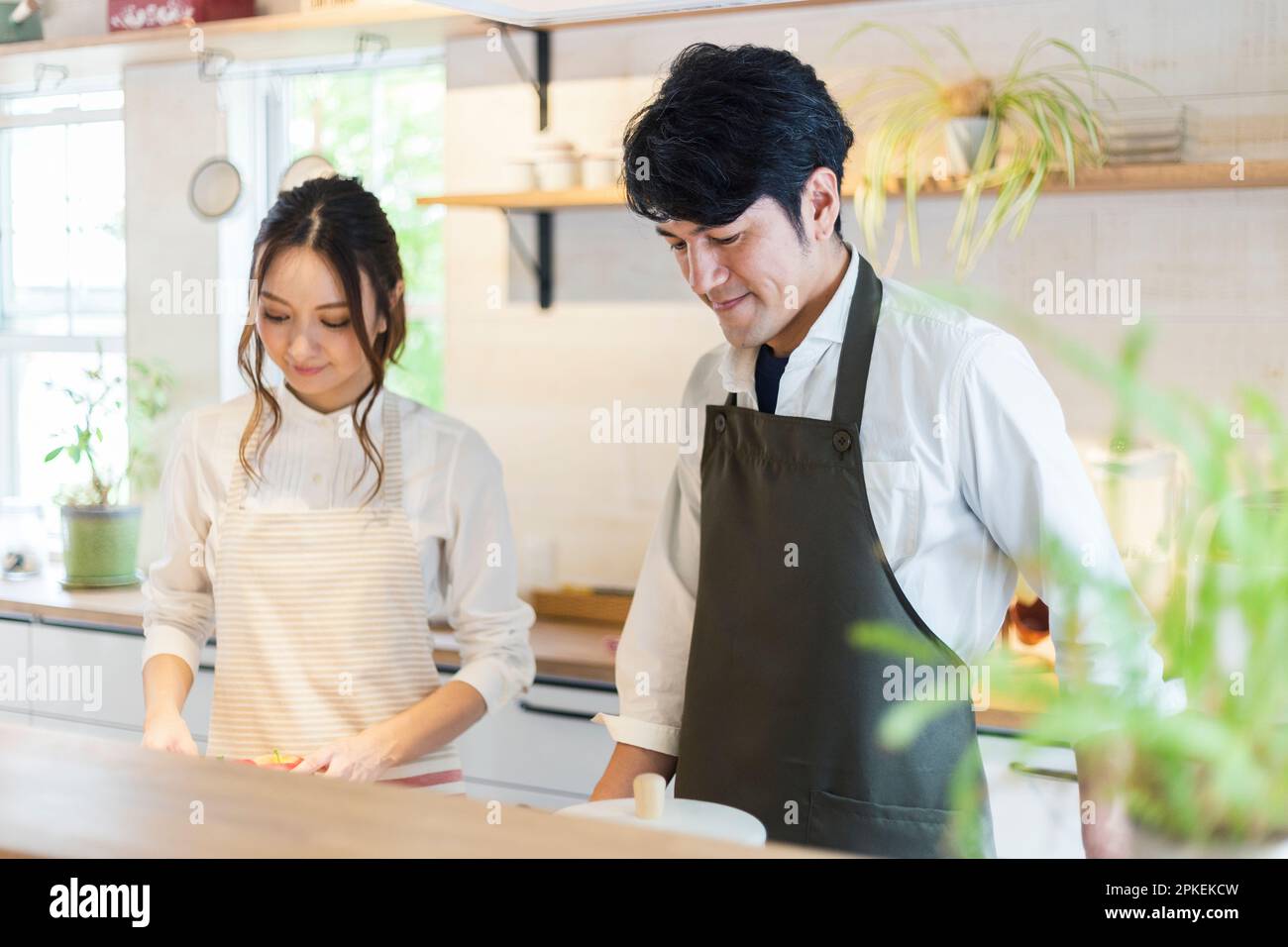 Real kitchen countertop hi-res stock photography and images - Alamy