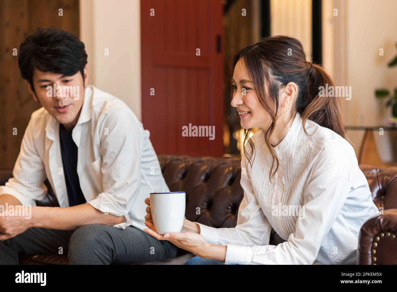 Relaxing residence hi-res stock photography and images - Alamy