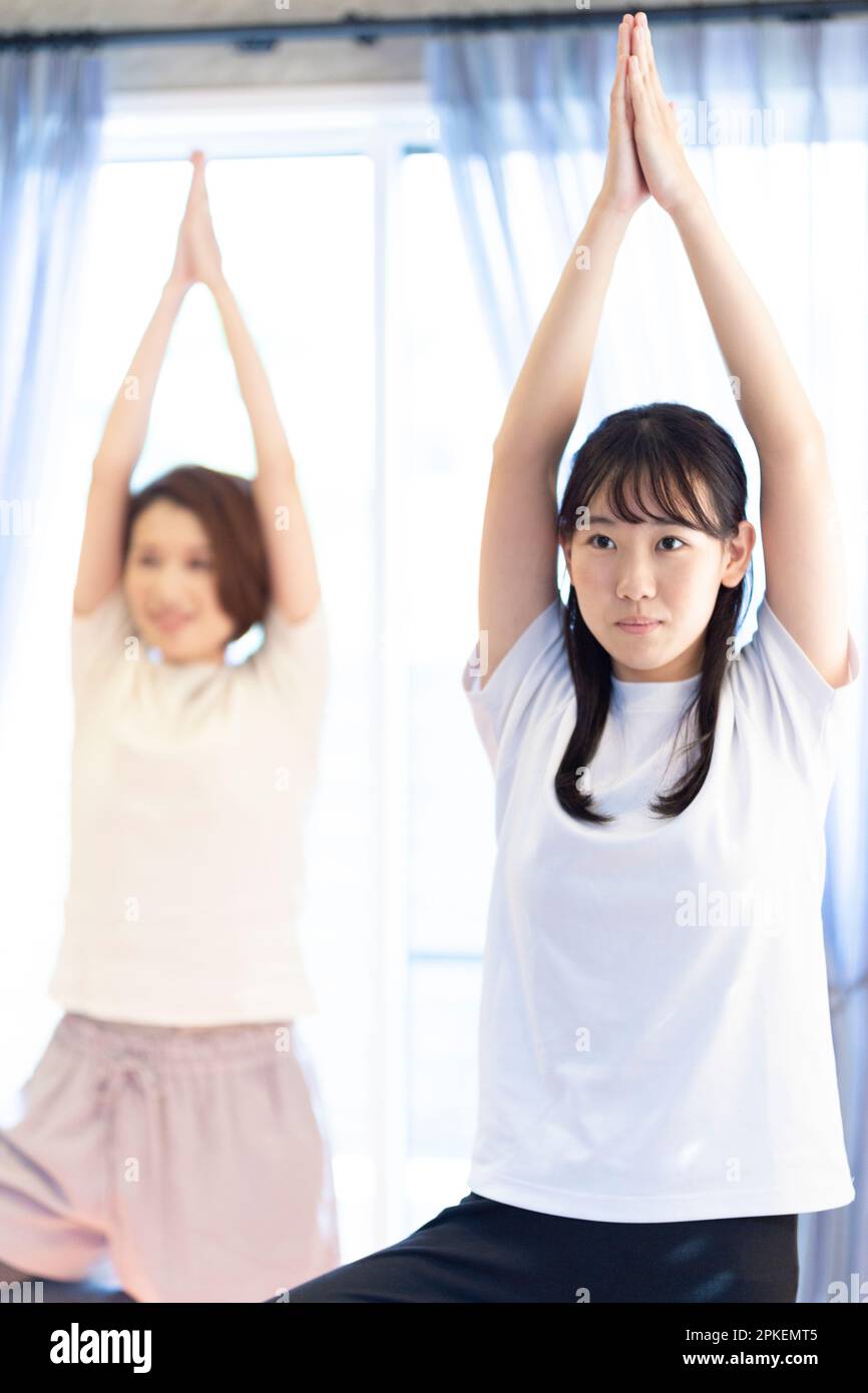 Asian middle school children hi-res stock photography and images - Alamy