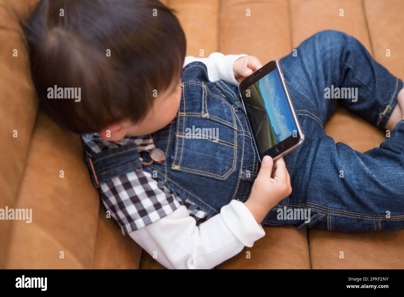 Online game hi-res stock photography and images - Alamy