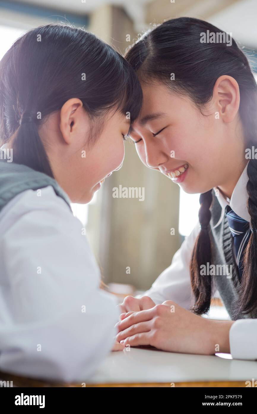 junior-high-school-girls-who-are-good-friends-stock-photo-alamy