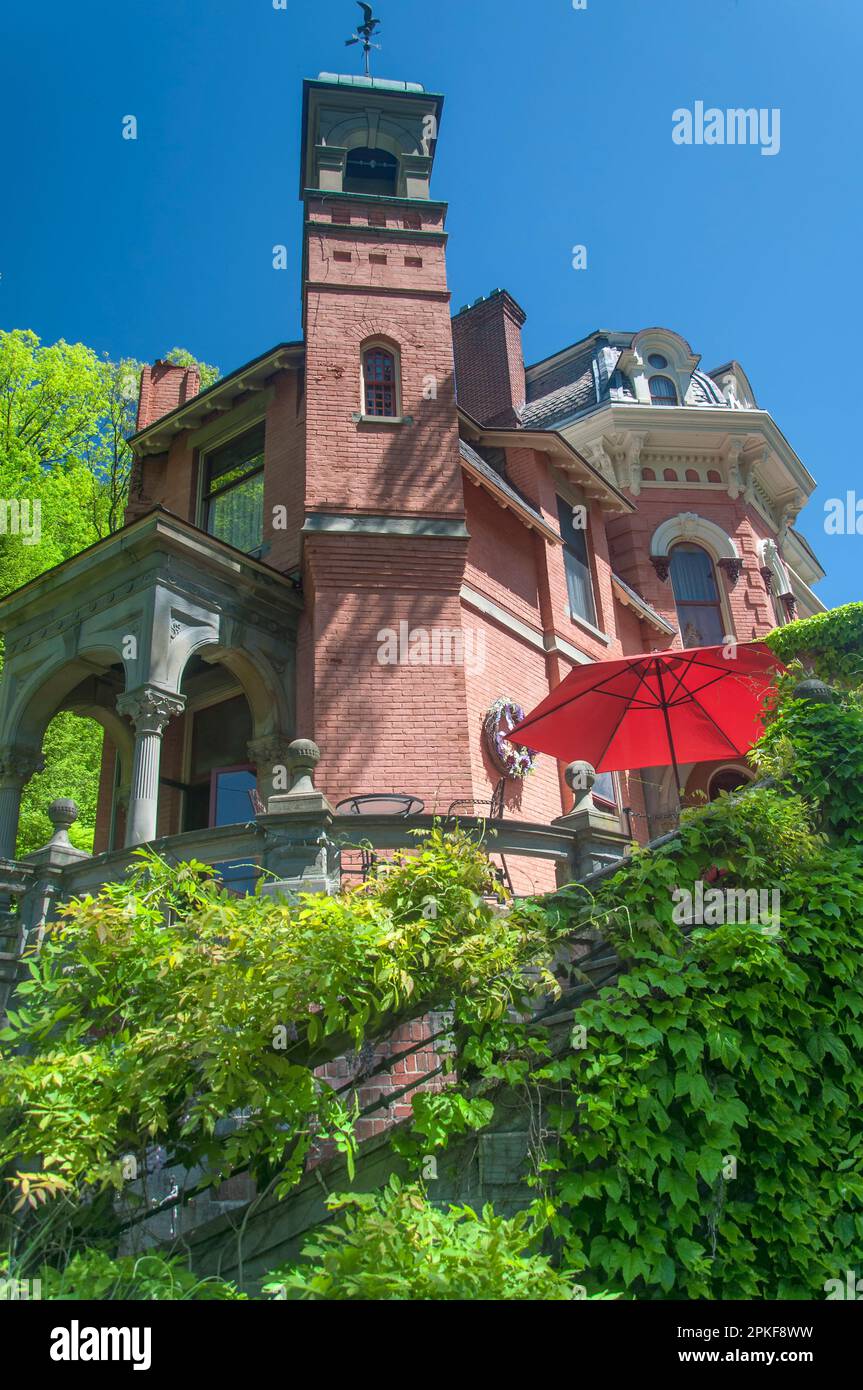 the historic harry packer mansion in Jim Thorpe Pennsylvania on sunny