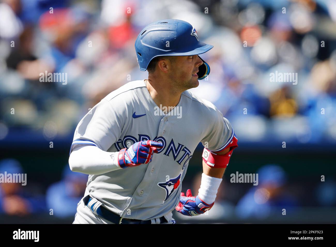 Toronto Blue Jays' Whit Merrifield runs to first base for a single during  the sixth inning of a baseball game against the Kansas City Royals in  Kansas City, Mo., Thursday, April 6