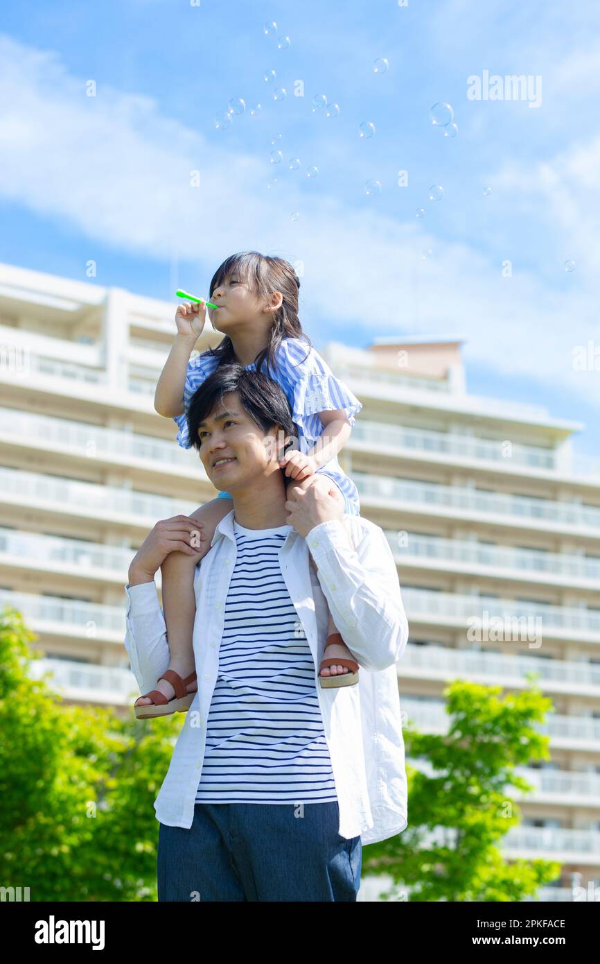 Japanese father daughter hires stock photography and images Alamy