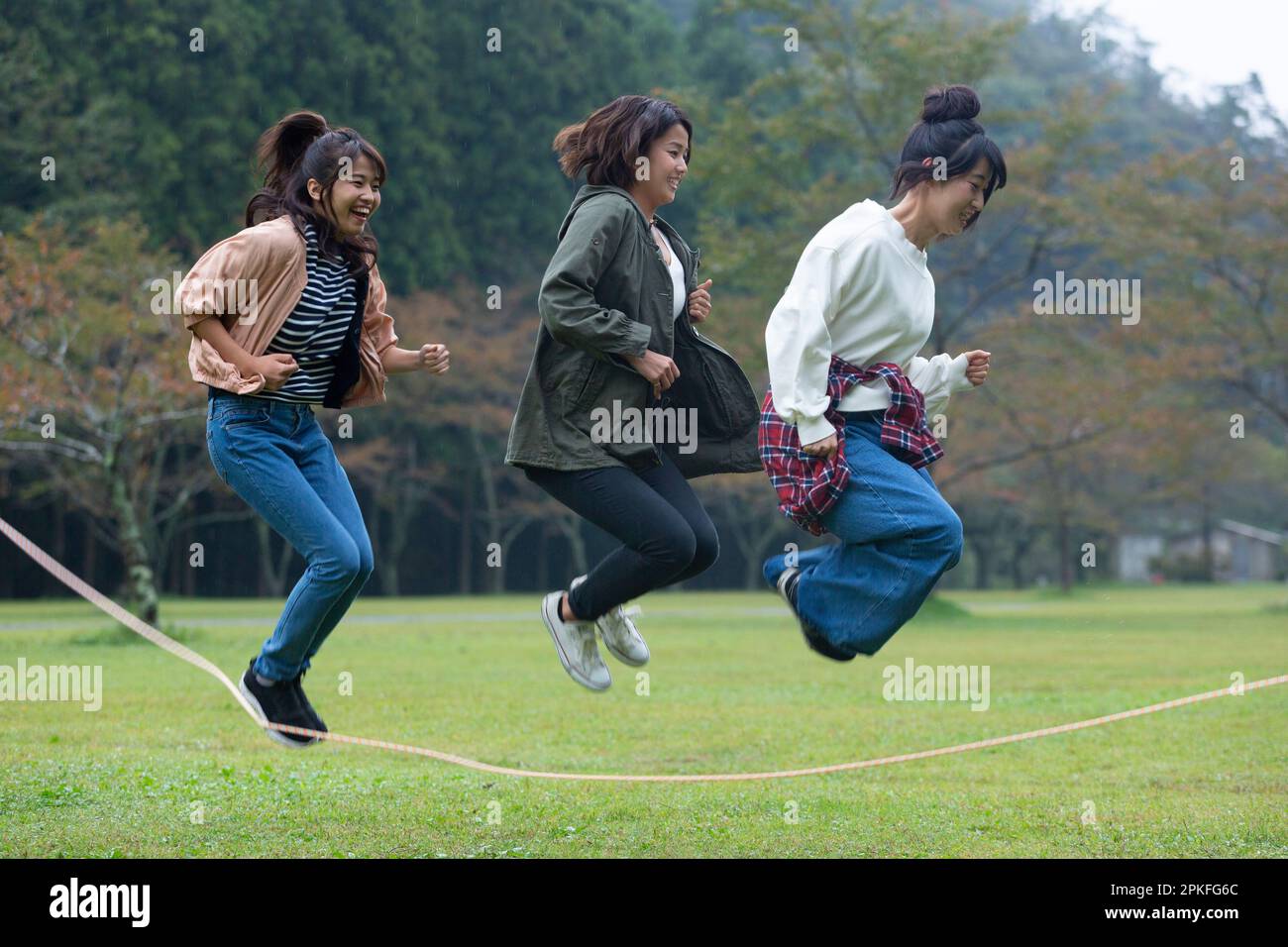 Student jump rope hi-res stock photography and images - Alamy