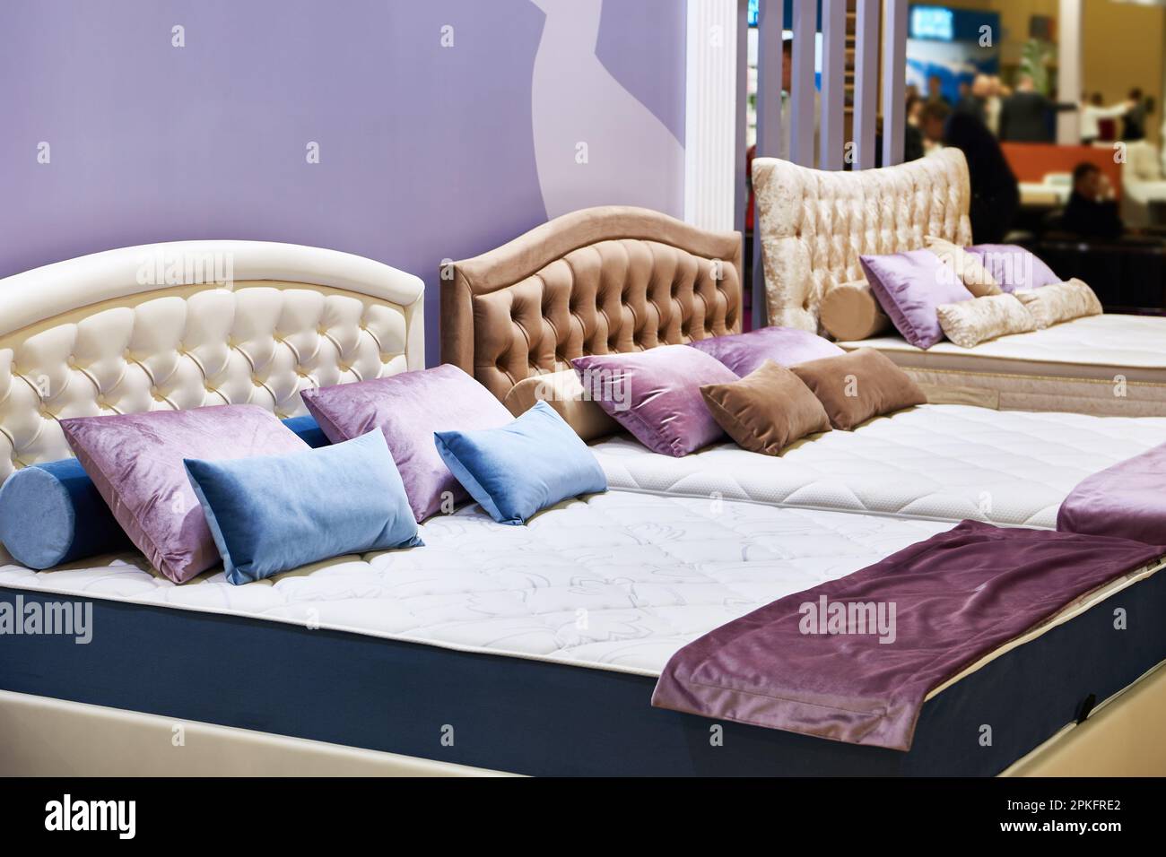 Beautiful beds furniture in store Stock Photo Alamy