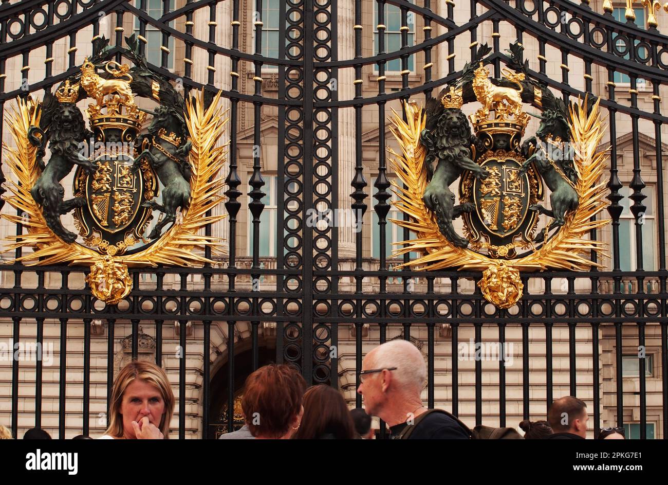 A few people outside the gates of Buckingham Palace, London, England. UK after the death of Queen Elizabeth11 Stock Photo