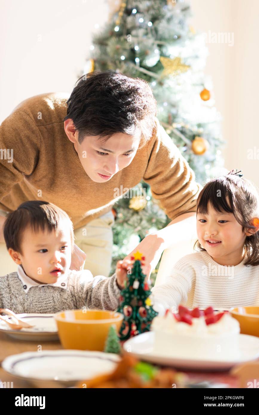 Having A Christmas Party 