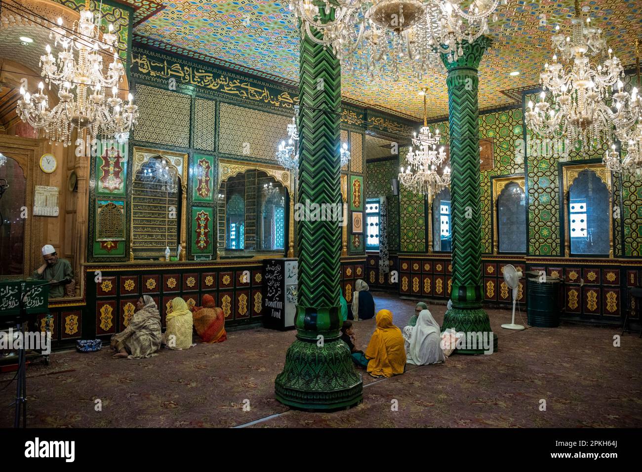 Interior of Masjid Dastgeer Sahib (Women's side), Srinagar, Kashmir, India Stock Photo