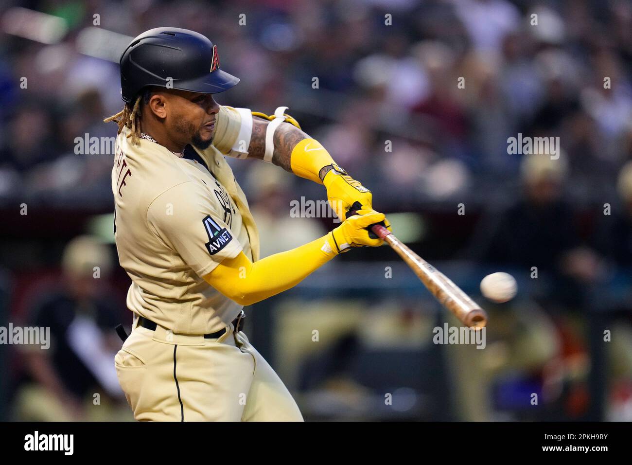 Arizona Diamondbacks' Ketel Marte connects for a double against the Los Angeles Dodgers during