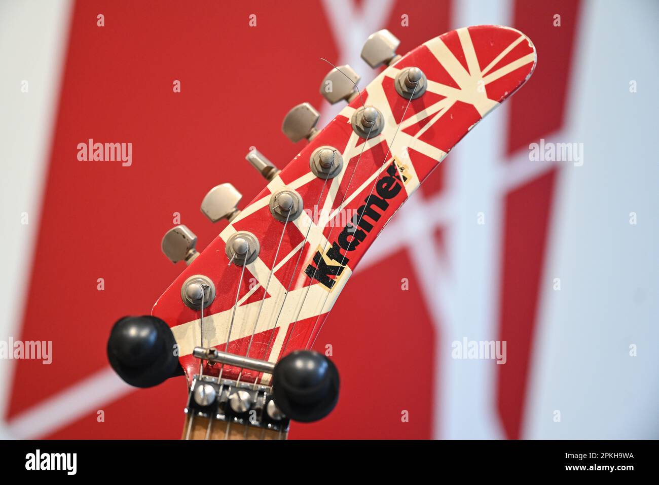 Hot for teacher guitar hi-res stock photography and images - Alamy