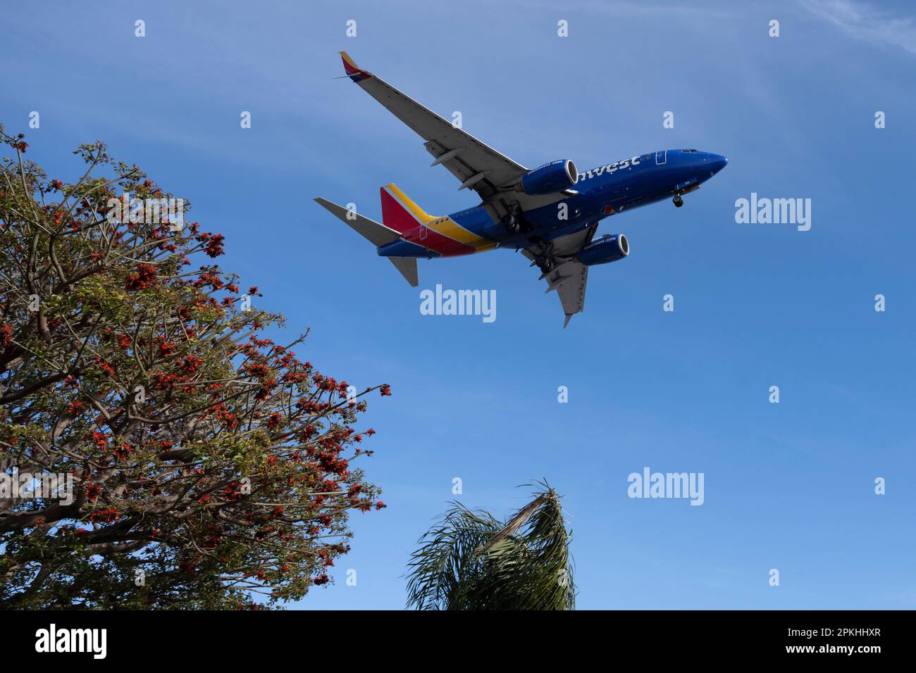 Los Angeles, California, USA. 7th Apr, 2023. A Southwest Boeing 737 NG
