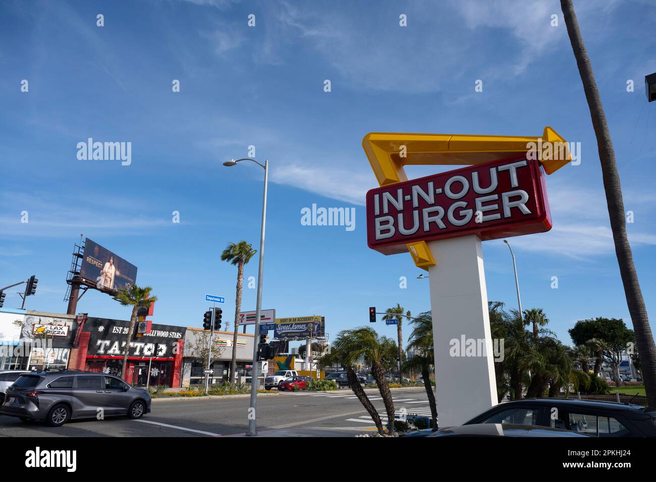 Los Angeles, California, USA. 7th Apr, 2023. An In-N-Out Burger ...