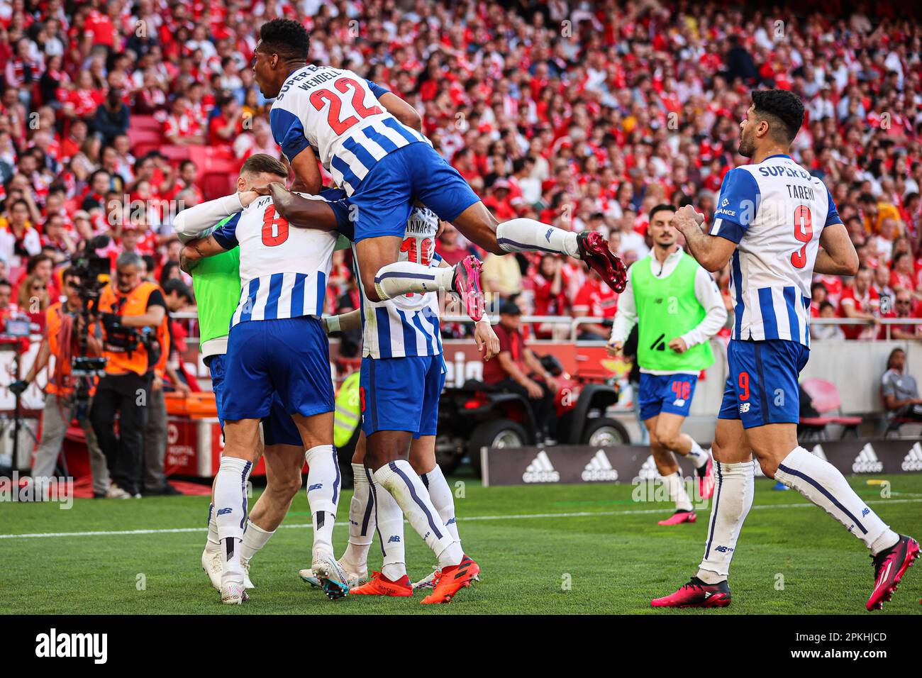 Lisboa, Portugal. 07th Apr, 2023. Mateus Uribe of Porto (No.8) celebrates a goal with teammates during the Liga Portugal Bwin match between SL Benfica and FC Porto at Estadio da Luz in Lisbon.(Final score: SL Benfica 1 - 2 FC Porto) Credit: SOPA Images Limited/Alamy Live News Stock Photo