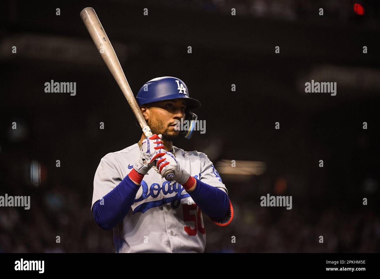 Los Angeles Dodgers right fielder Mookie Betts (50) stands in the on-deck circle against the Arizona Diamondbacks in the second inning of an MLB baseb Stock Photo