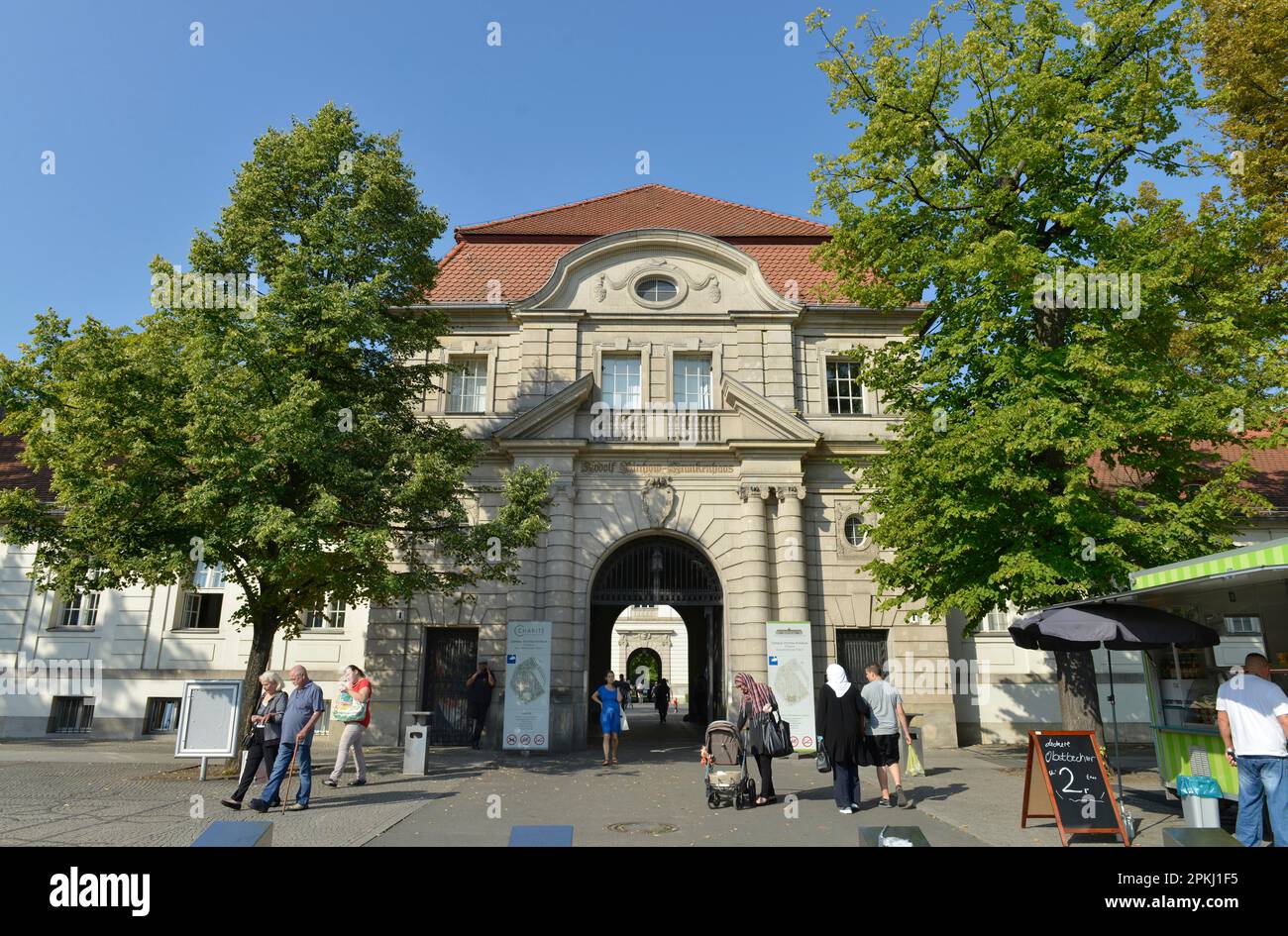 Main entrance, Charite Virchow-Klinikum, Augustenburger Platz, Wedding, Mitte, Berlin, Germany Stock Photo