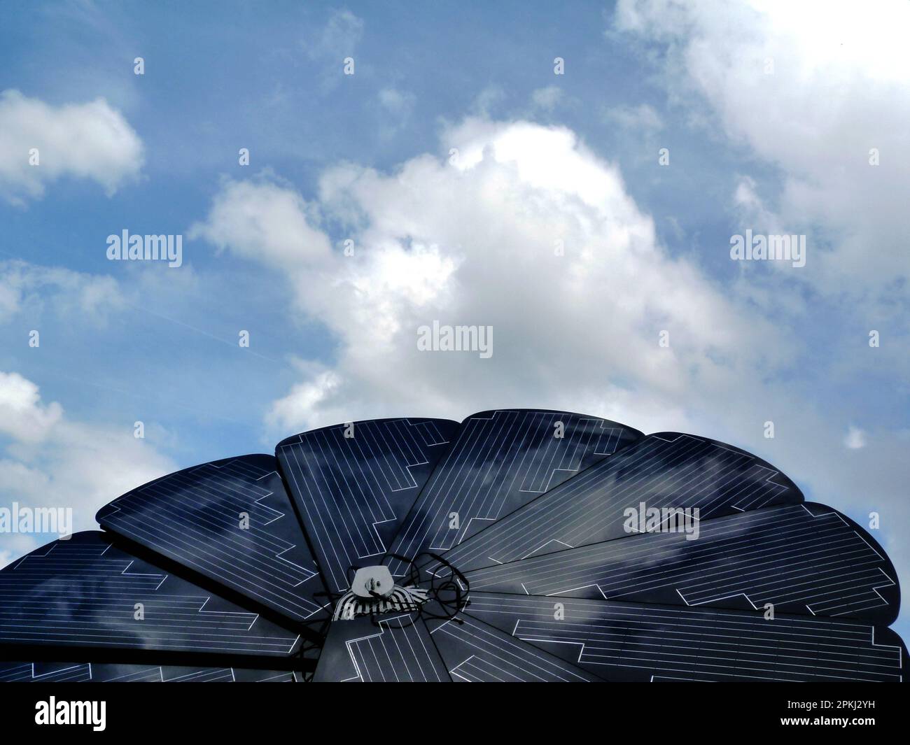 flower shaped solar PV panel rotating and turning to follow the