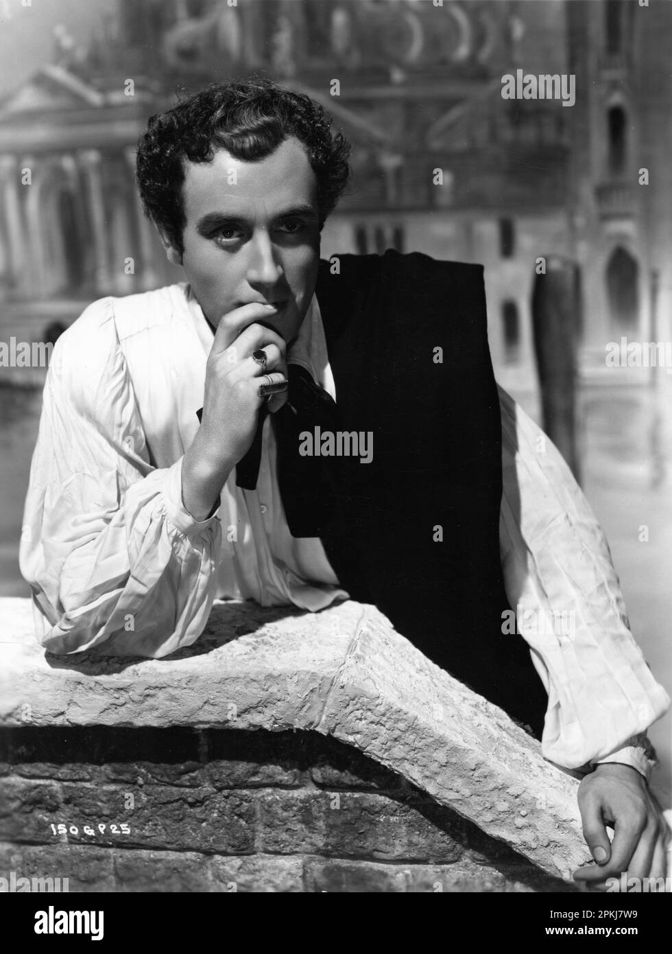 DENNIS PRICE Portrait as Byron in THE BAD LORD BYRON 1949 director DAVID MacDONALD Sydney Box Productions / Gainsborough Pictures / General Film Distributors (GFD) Stock Photo