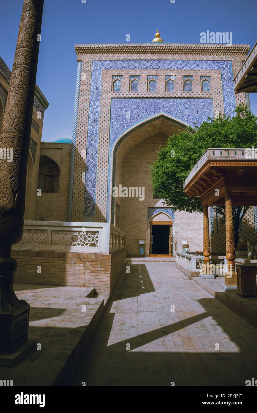 The facade of Pehlavan Mahmud mausoleum in the silk road city of Khiva, Uzbekistan Stock Photo