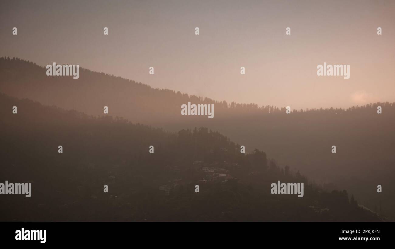 Rainy weather with sun hi-res stock photography and images - Alamy