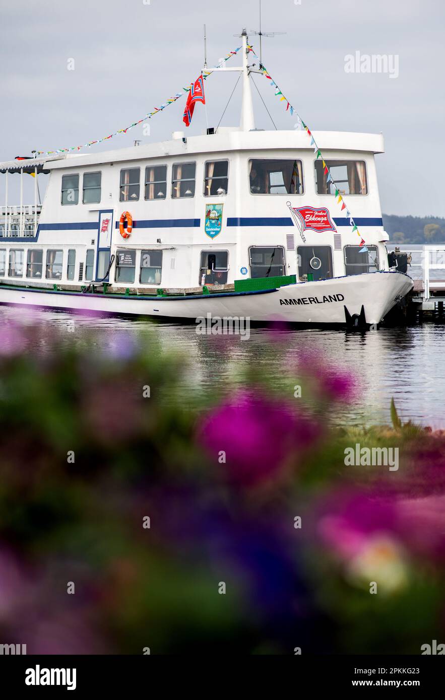Bad Zwischenahn, Germany. 08th Apr, 2023. The excursion boat