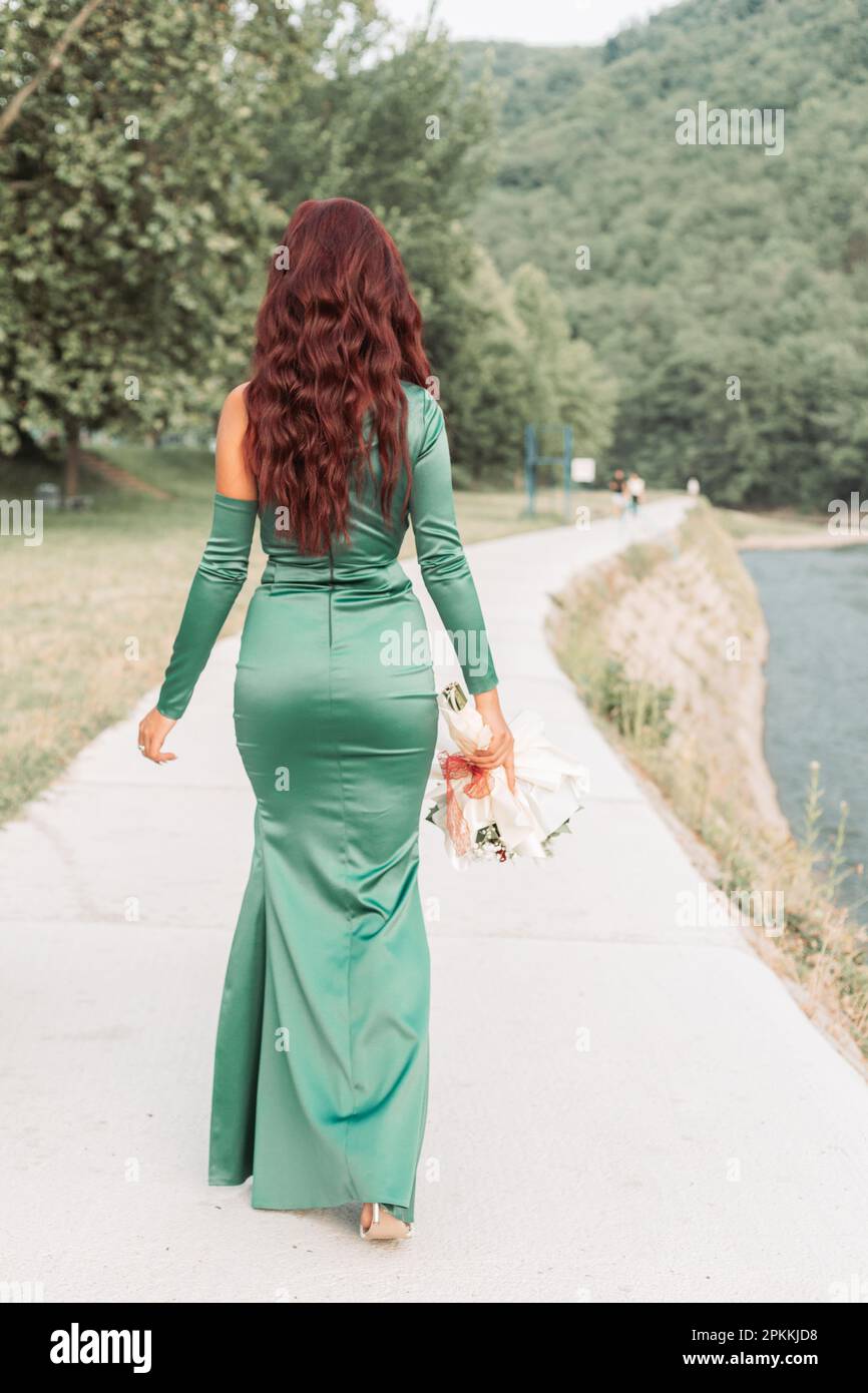 Redhead prom hotsell dress