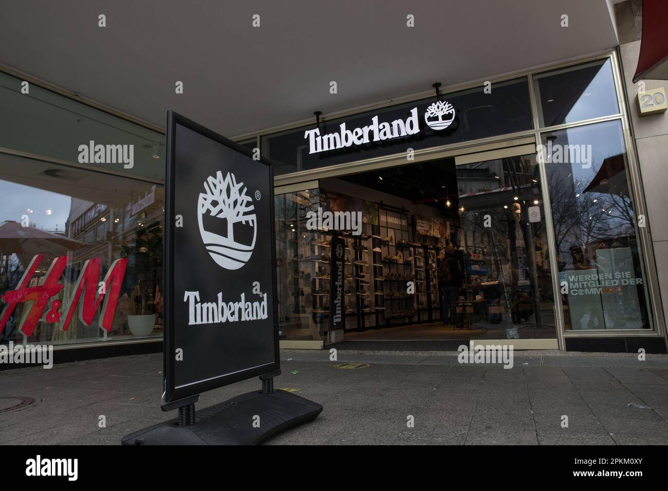 Berlin, Germany. 08th Apr, 2023. Storefront of Timberland in Berlin on  April 8, 2023. The brand has removed perfluorinated compounds (PFCs) from  its lifestyle products. (Photo by Michael Kuenne/PRESSCOV/Sipa USA) Credit:  Sipa