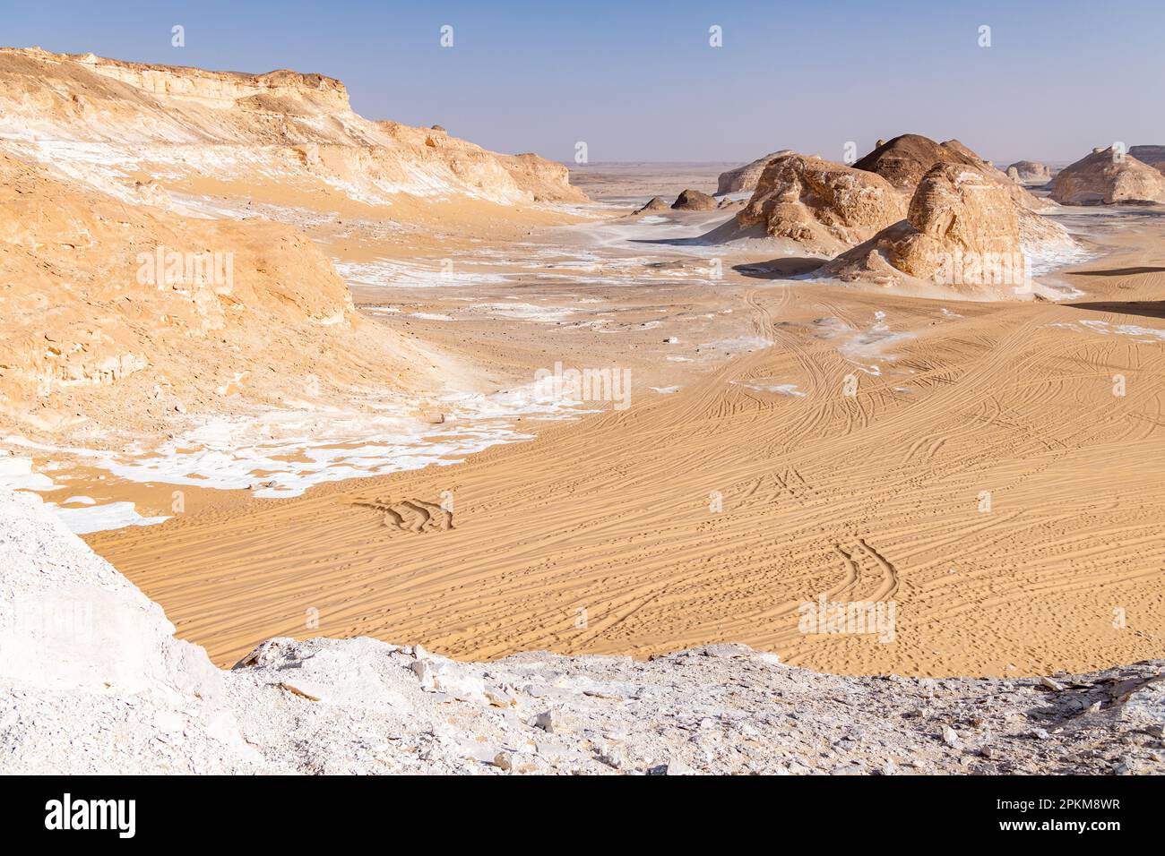 A view of rocky outcrops in the desert near Bahariya in Egypt Stock Photo