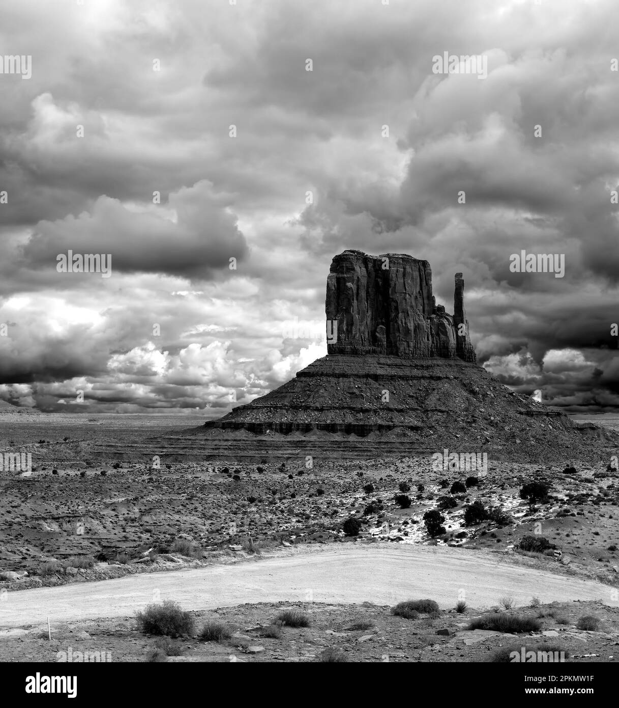 Monument Valley Arizona with stormy cloudy skies Stock Photo Alamy