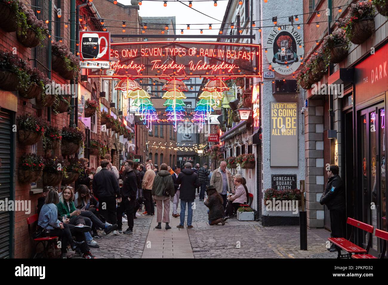 busy exchange place and the duke of york pub Belfast City Centre, Northern Ireland, UK Stock Photo