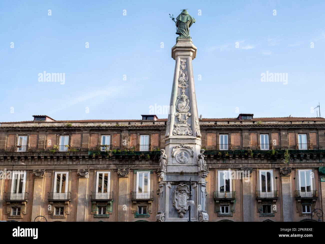 Italien, Neapel, Piazza San Domenico Maggiore, Obelisk, Obelisco di San
