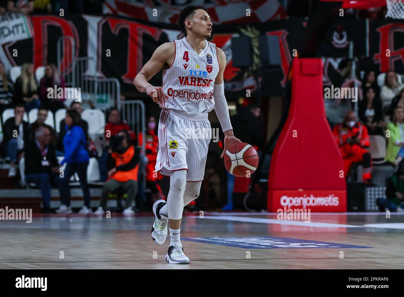 Varese, Italy. 08th Apr, 2023. Colbey Ross #4 of Pallacanestro Varese OpenJobMetis in action during LBA Lega Basket A 2022/23 Regular Season game between Pallacanestro Varese OpenJobMetis and Unahotels Reggio Emilia at Palasport Lino Oldrini. Final score; Varese 81:85 Reggiana. (Photo by Fabrizio Carabelli/SOPA Images/Sipa USA) Credit: Sipa USA/Alamy Live News Stock Photo